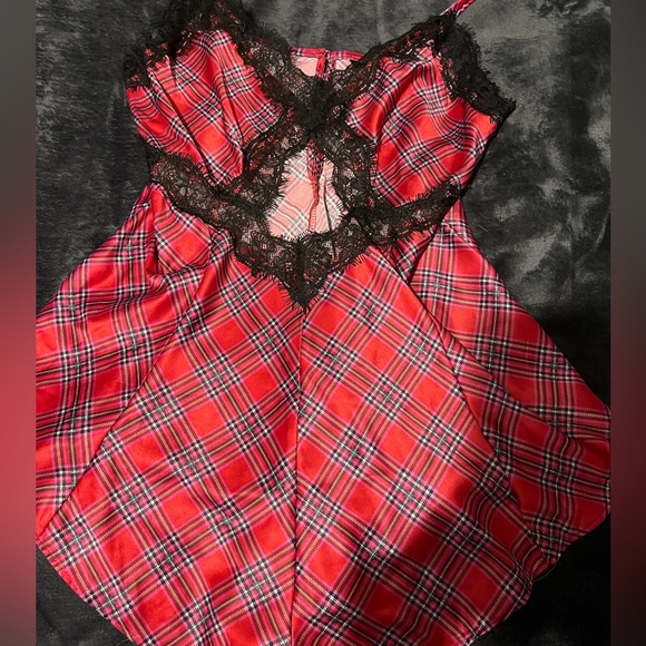 plaid lingerie sleepwear size medium. - Picture 1 of 2